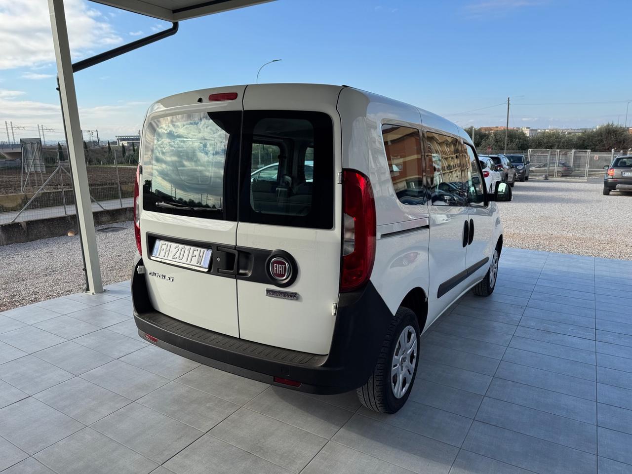 Fiat Doblo 1.3 MJT 5 POSTI AUTOCARRO