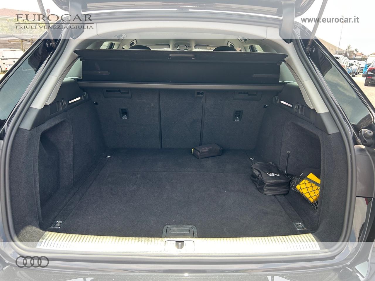 Audi A4 avant 30 2.0 tdi mhev business 136cv s-tronic