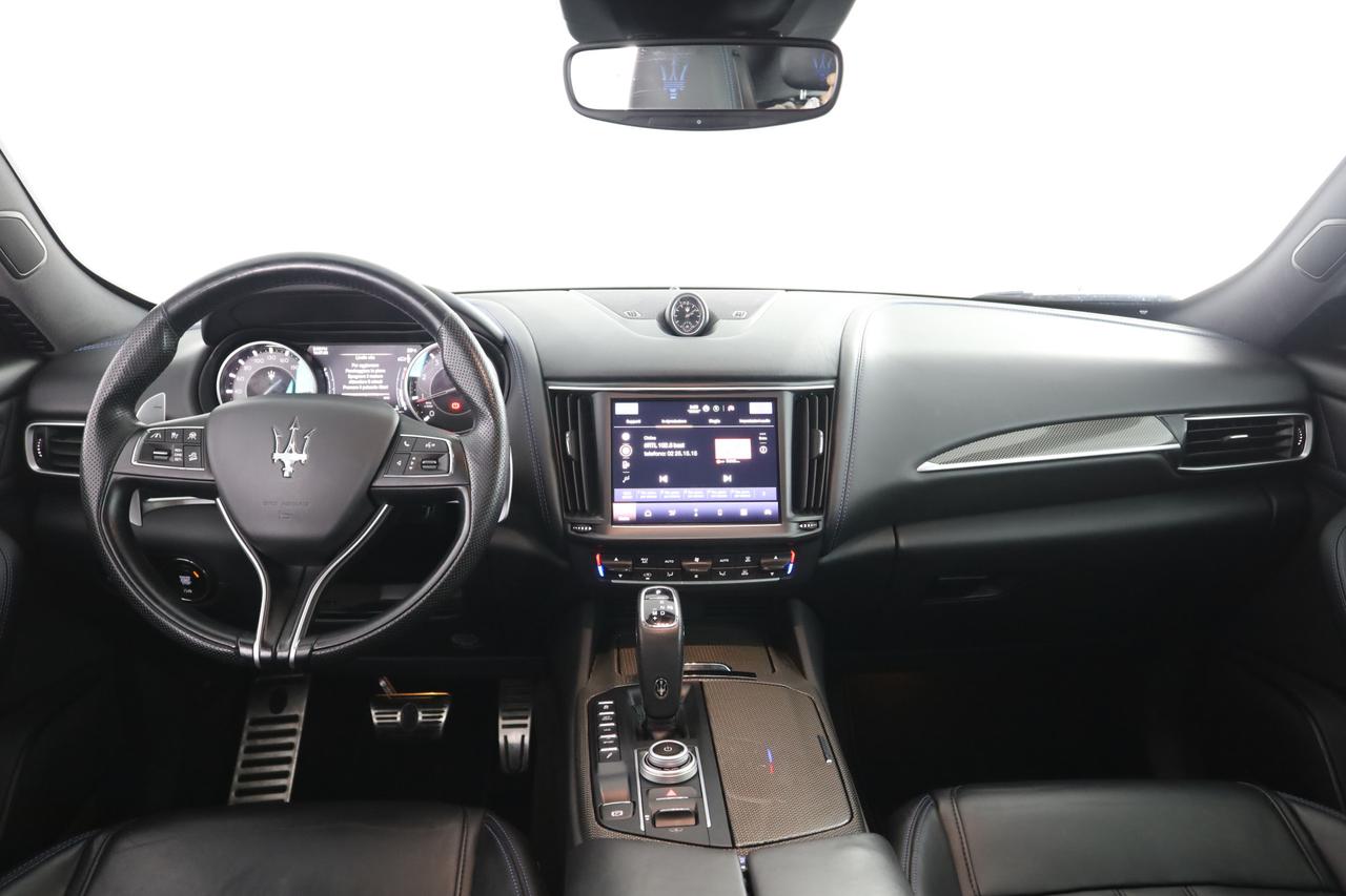 MASERATI Levante 330 CV MHEV AWD GT
