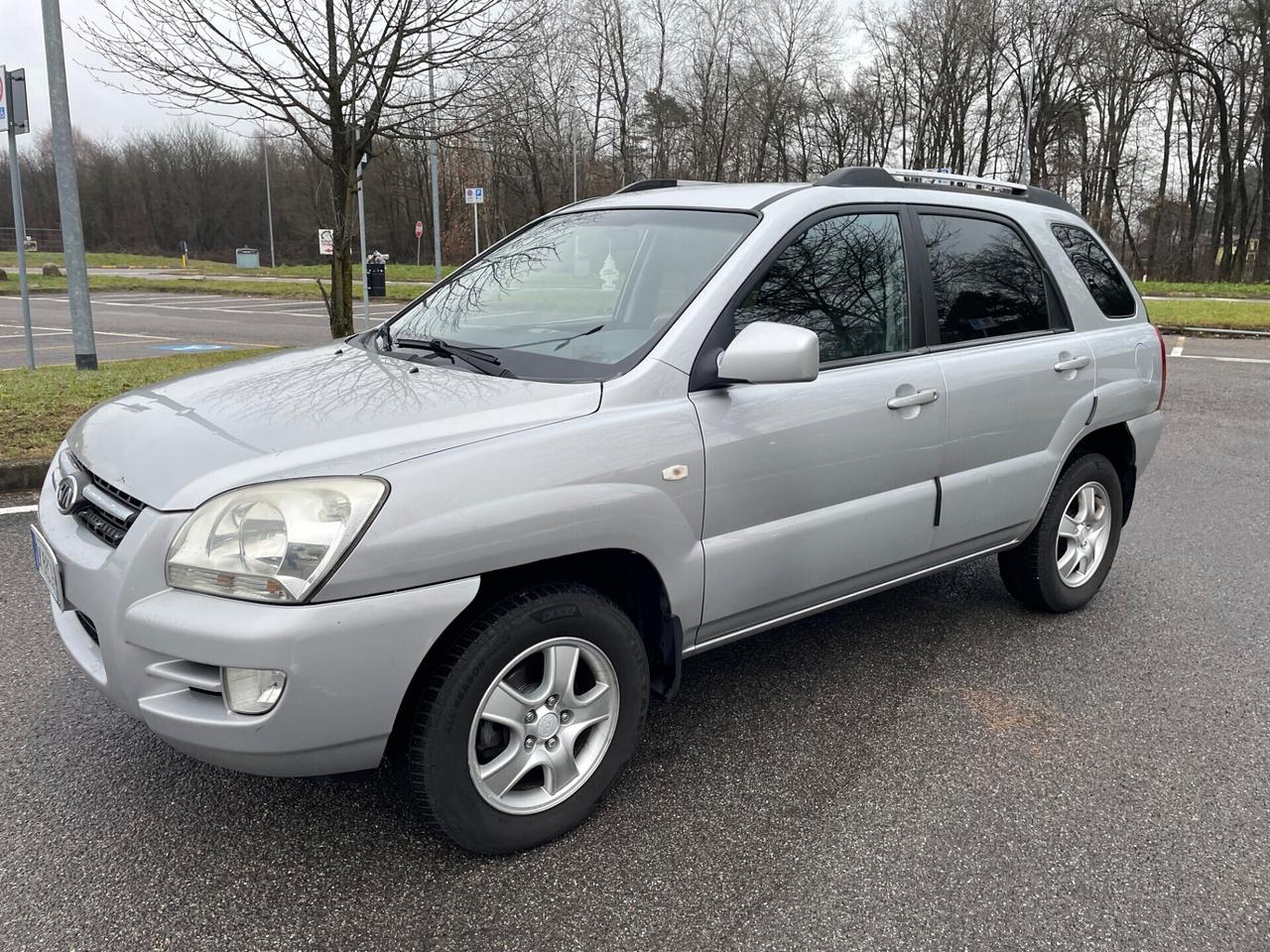 Kia Sportage 2.0 CRDI VGT 140CV*Automatik*Cerchi*