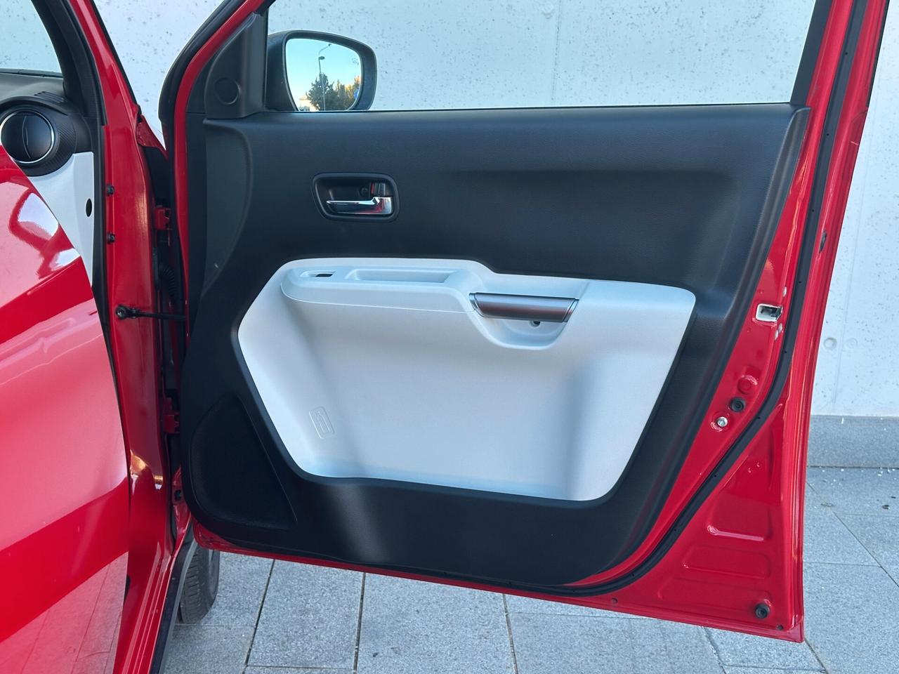 Suzuki Ignis 1.2 Dualjet iTop AGS Automatica