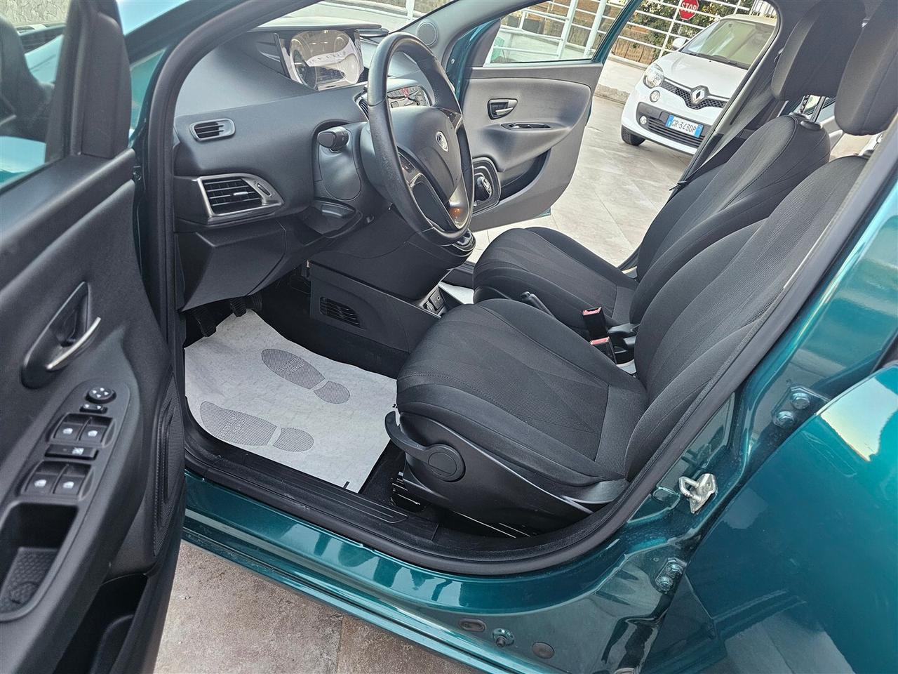 LANCIA YPSILON 1.2 69cv S&S Gold Aziendale/Fatturabile