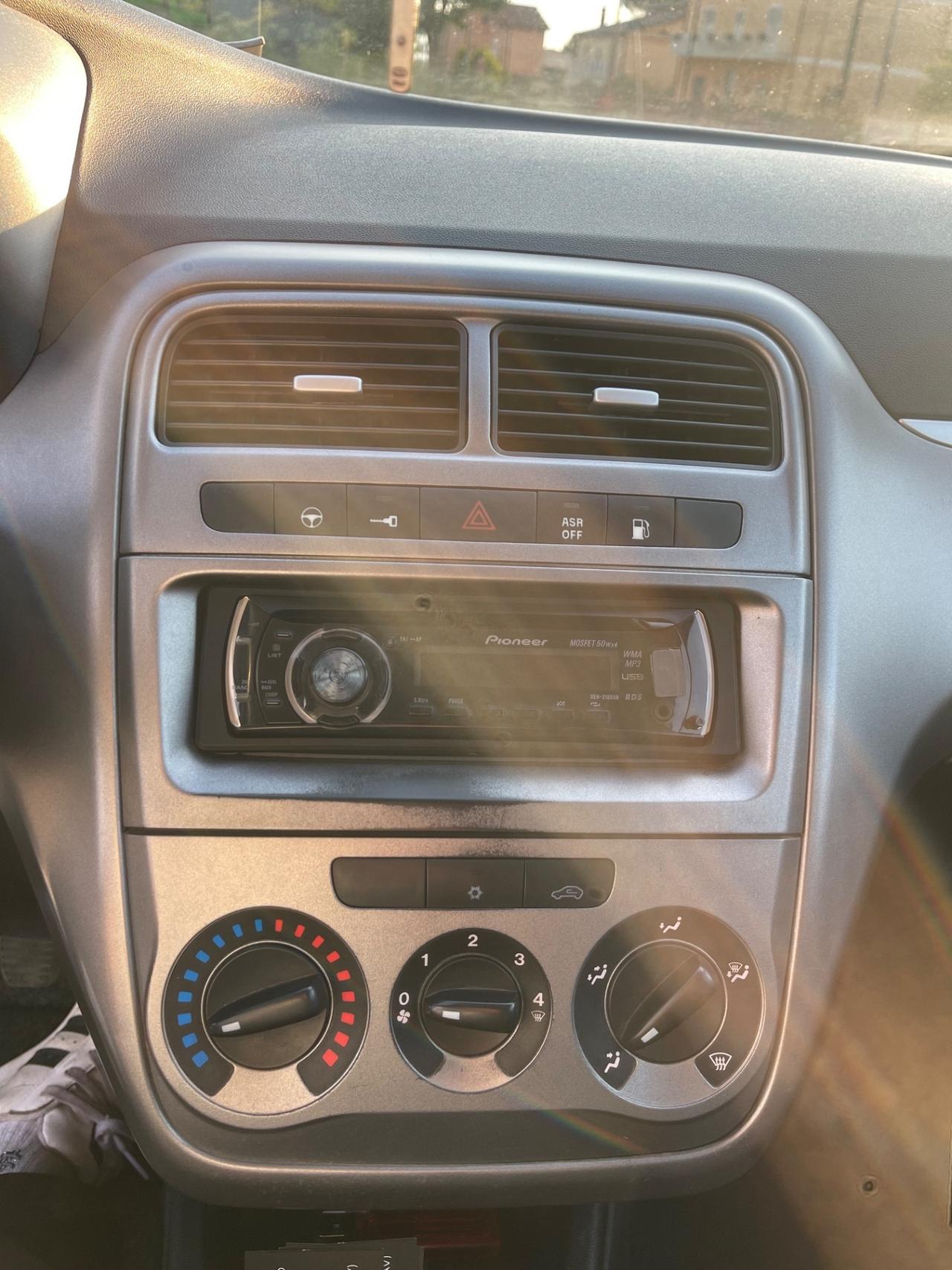 Fiat Punto 1.4 8V Natural Power 3 porte Van Pop 2 posti