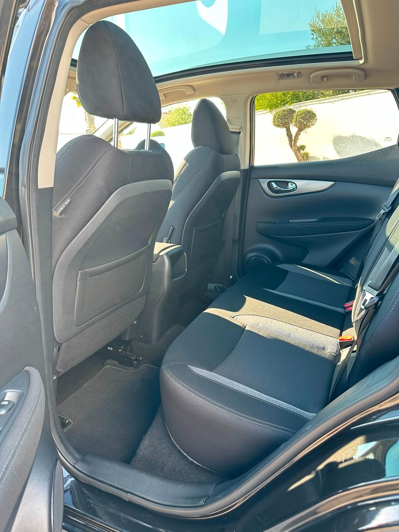NISSAN QASHQAI 1.5 dCi N-Connecta