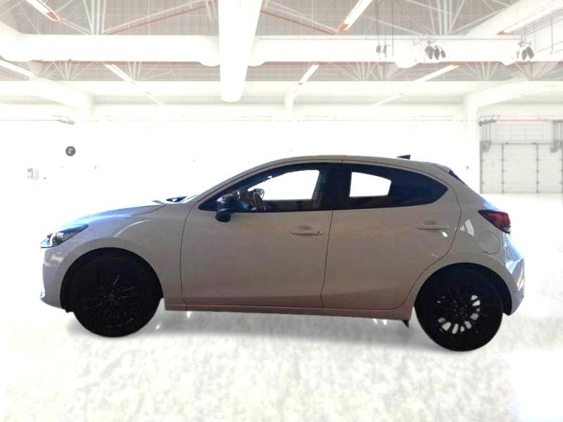 Mazda 2 1.5 Homura 75cv