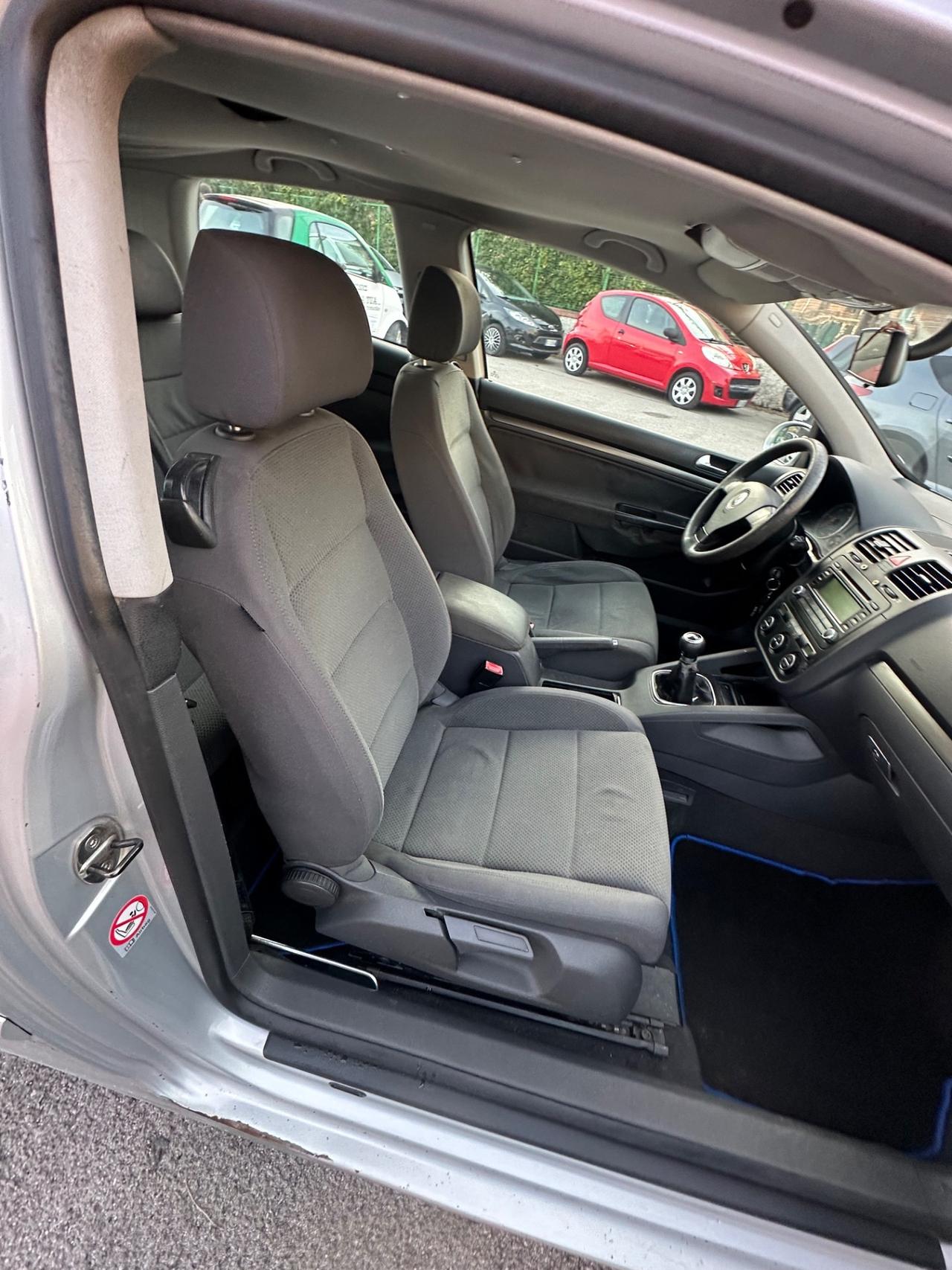 Volkswagen Golf 1.9 TDI 4mot. 3p. Sportline