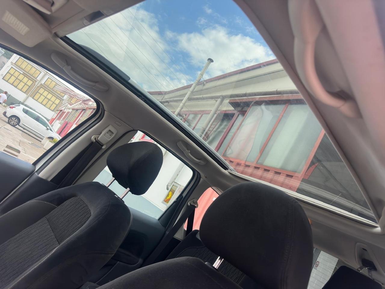 Citroen C3 Picasso 1.6 HDi 90 Attraction