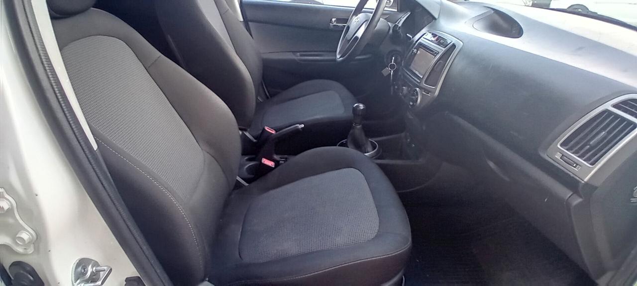 Hyundai i20 1.2 5p. GPL