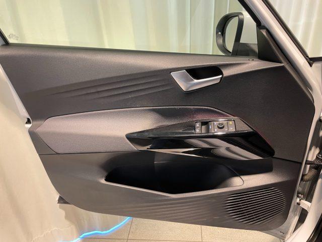 VOLKSWAGEN ID.3 Life 58 KWh LED ACC DAB+ App Connect Navi