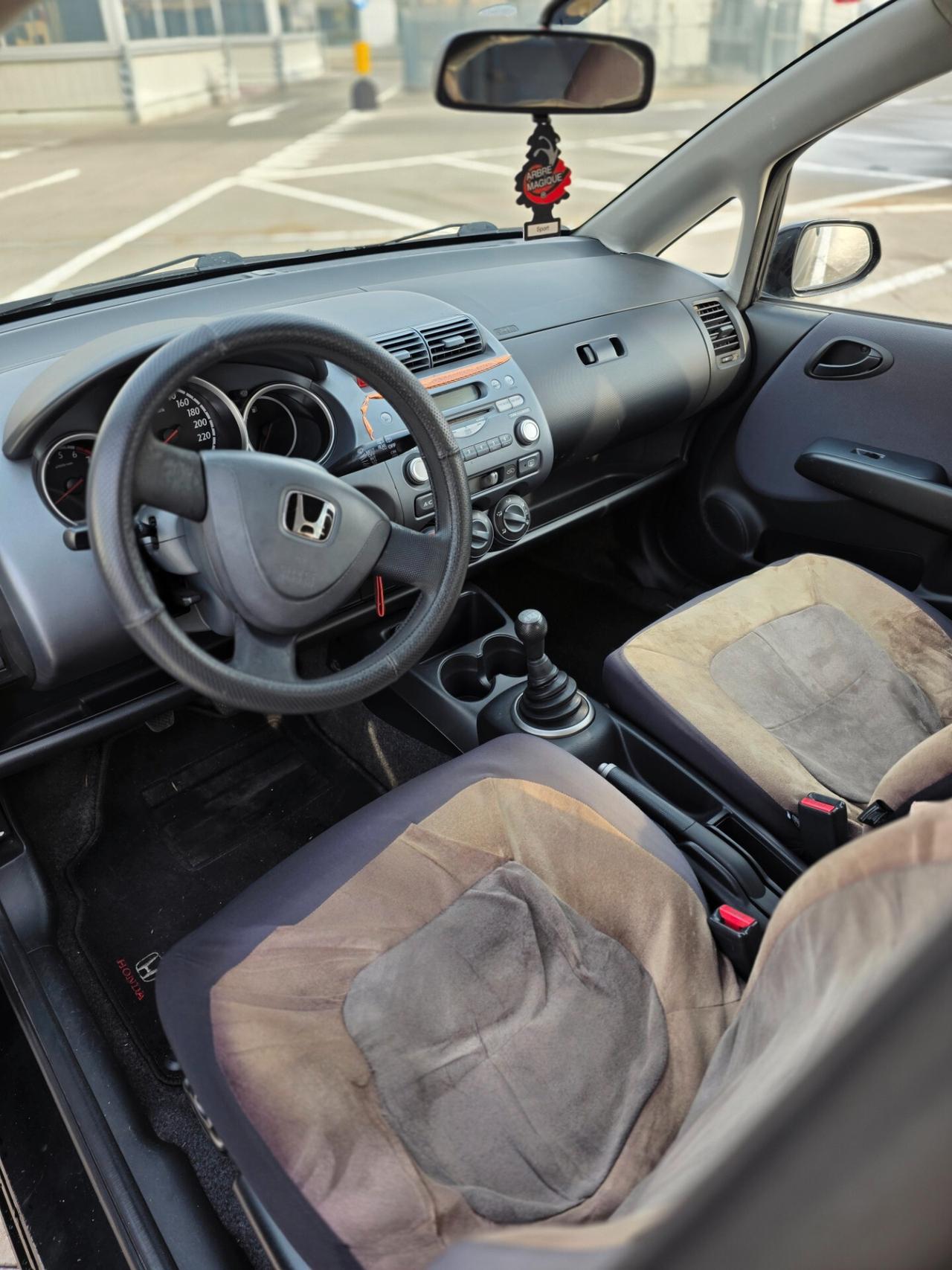 Honda Jazz 1.2cc "Pink"/78CV-57kW *OP. SETTORE*