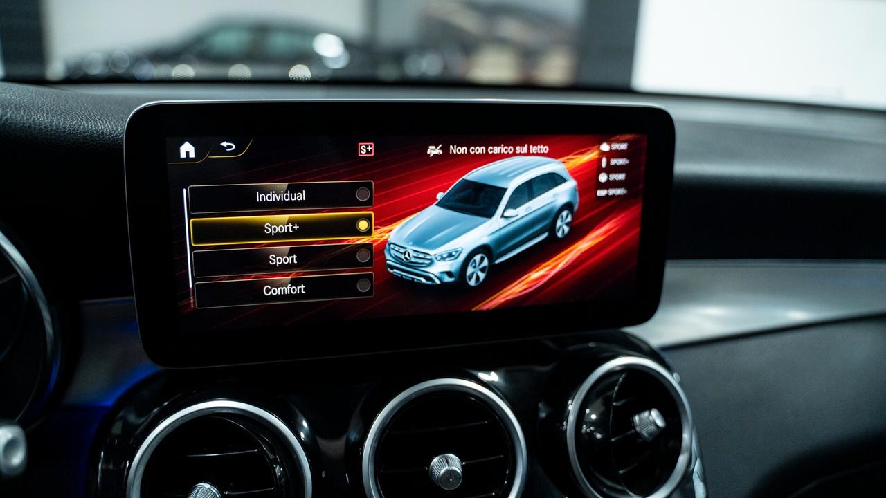Mercedes-benz GLC 220 D 4MATIC PREMIUM PLUS AMG TETTO PACK LUCI MULTIBEAM