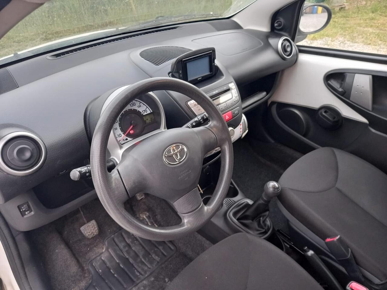 Toyota Aygo 1.0 disponibile anche con soli 24000km