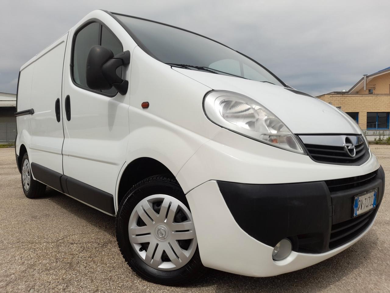 VIVARO GANCIO TRAINO