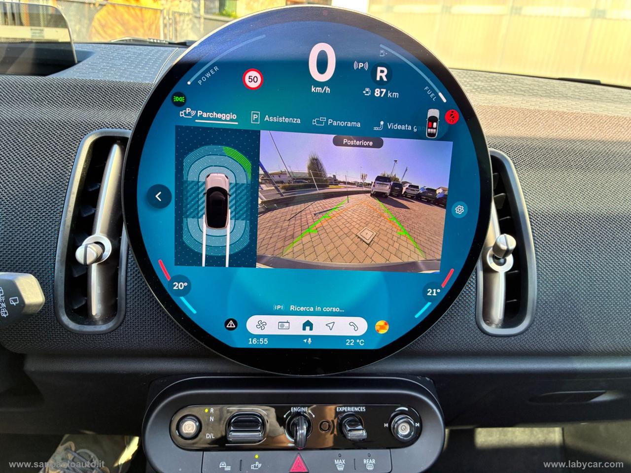 MINI Mini C Favoured Countryman