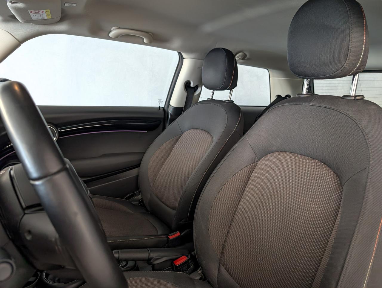 Mini 1.5 Cooper Automatic Essential