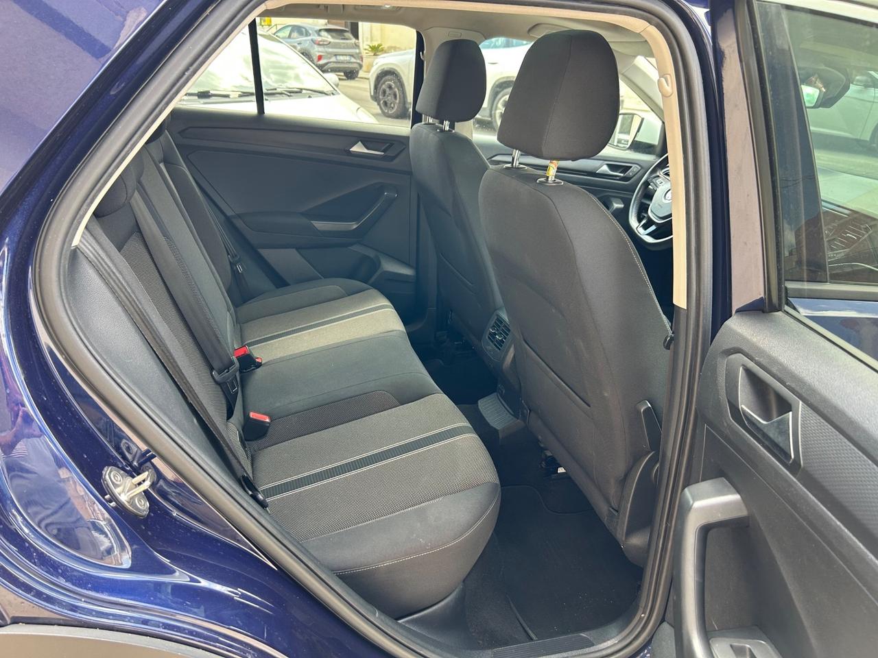 Volkswagen T-Roc 1.6 TDI SCR Advanced BlueMotion Technology