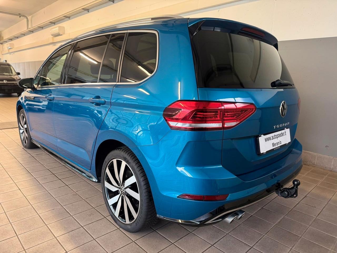 Volkswagen Touran 2.0 TDI 150 CV SCR DSG R-Line BlueMotion Technology