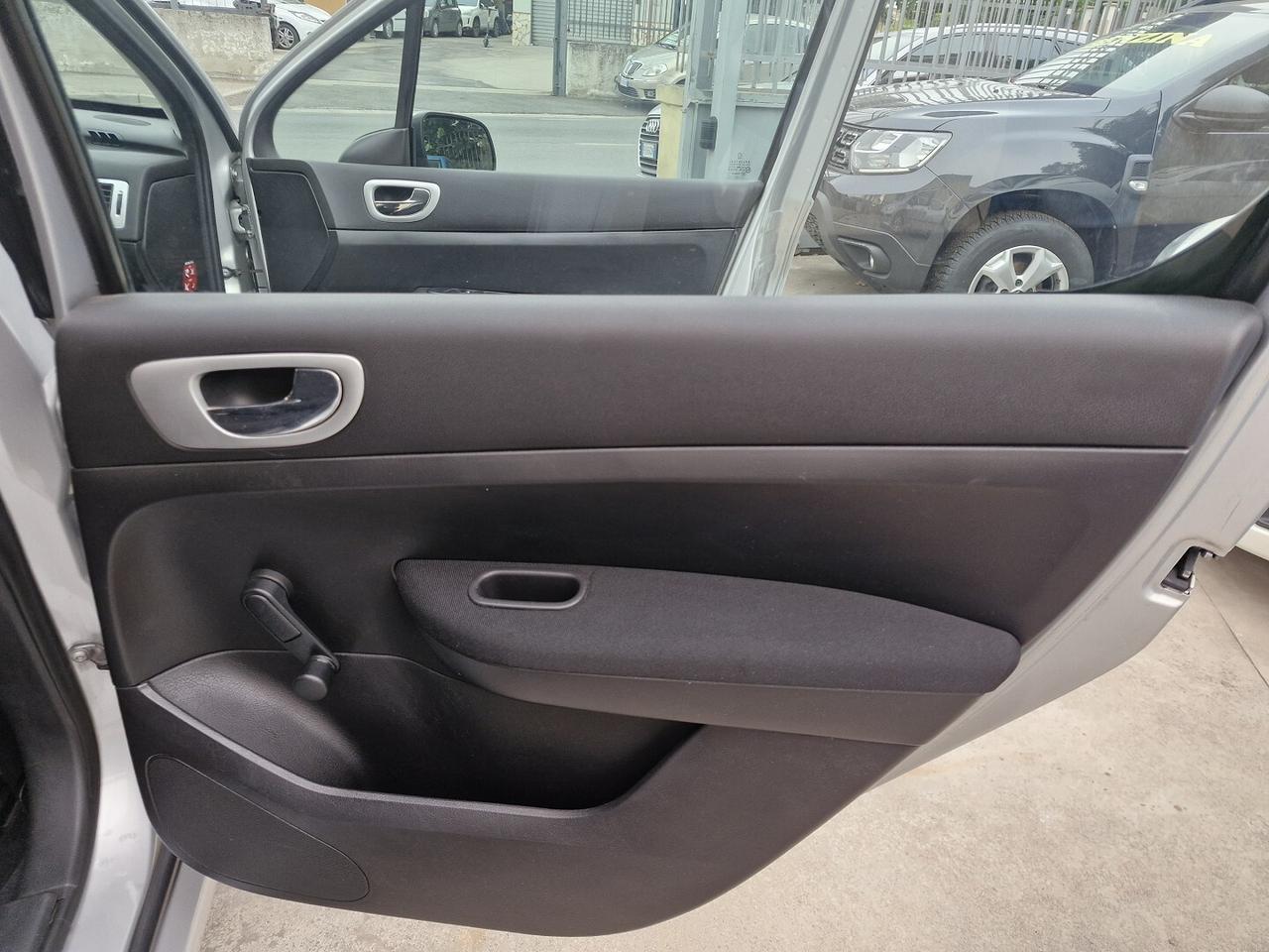 PEUGEOT 307 1.4 BENZINA 16V 88CV