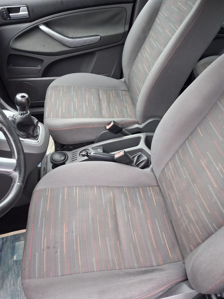 FORD - C-Max - 1.8 Titanium