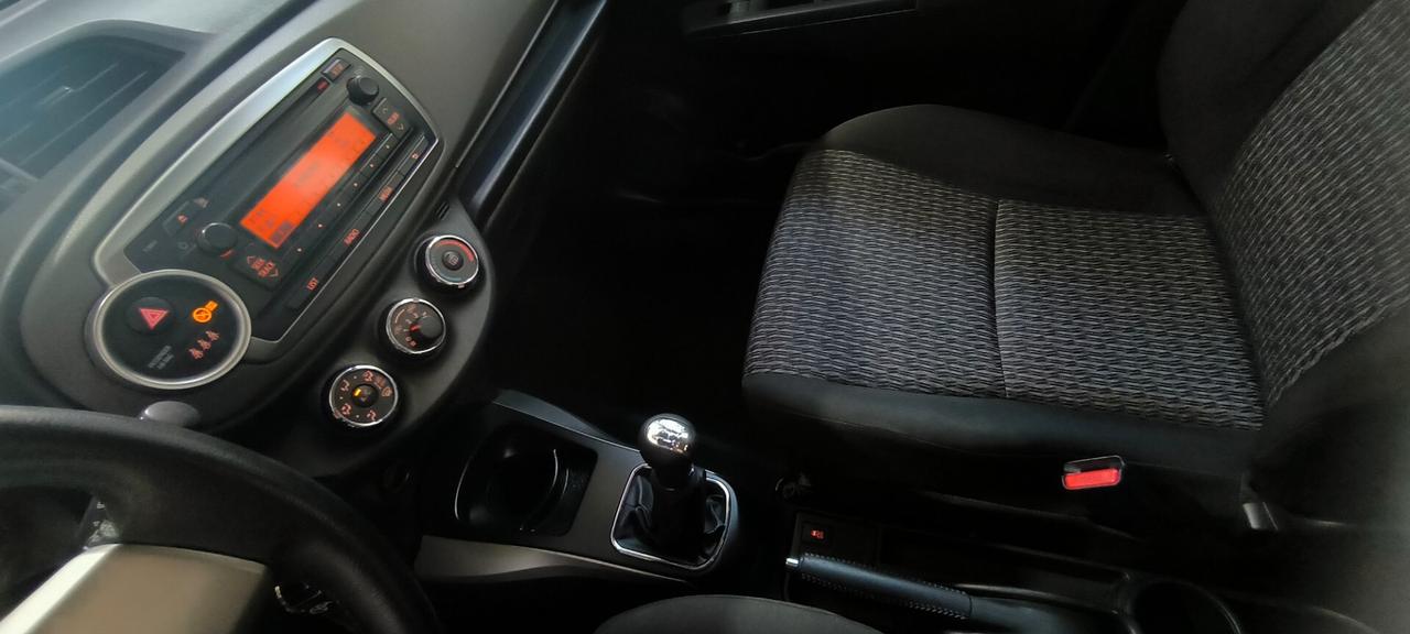 Toyota Yaris Lounge unipro ok neopatent km 67000