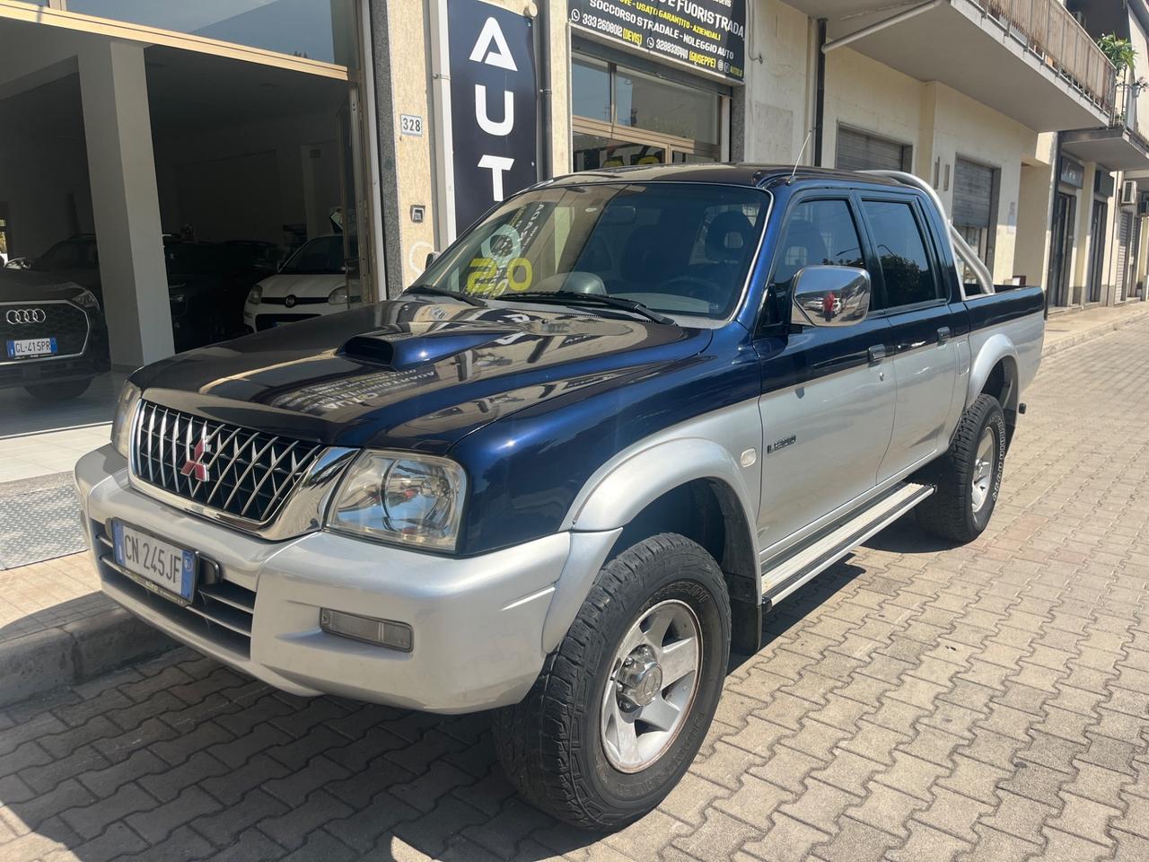 Mitsubishi L200 2.5 TDI 4WD Club Cab Pup. GLS Targ.