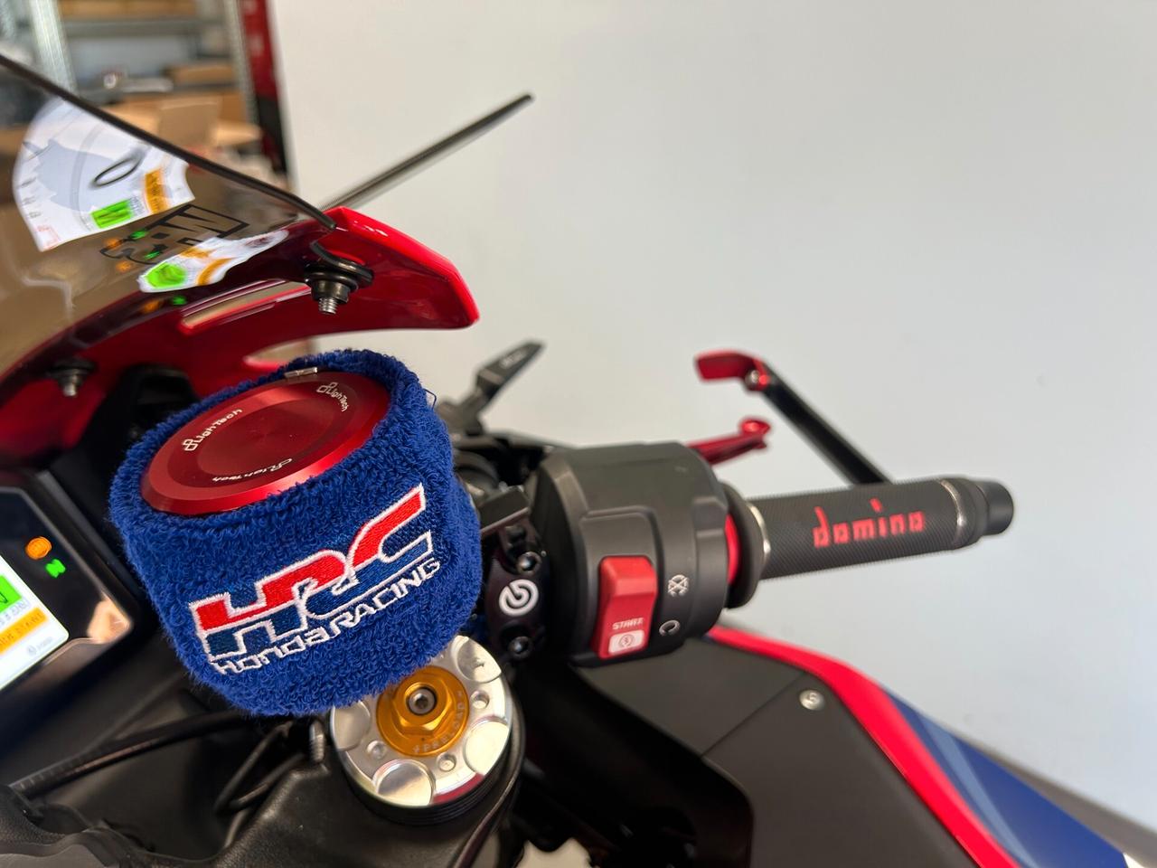 Honda CBR 600 RR racing