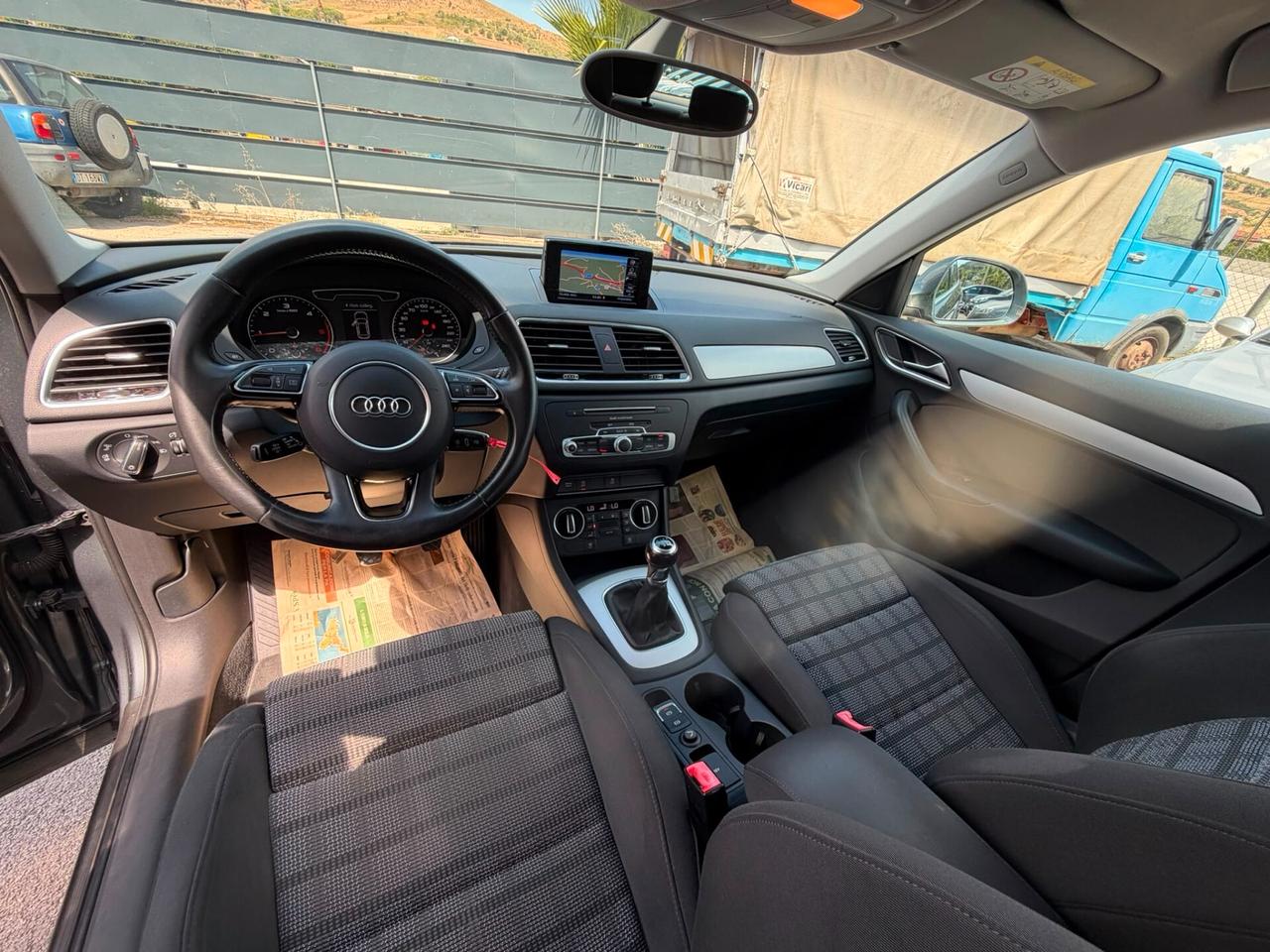 Audi Q3 2.0 TDI 150 CV Business