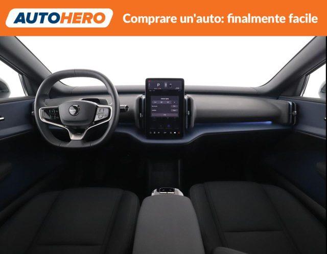 VOLVO EX30 Single Motor RWD Plus