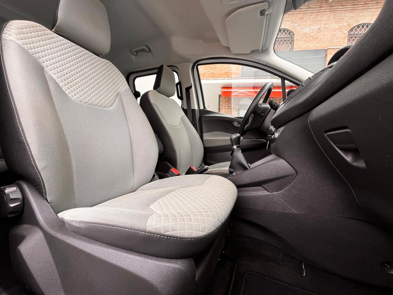 Ford Tourneo Courier