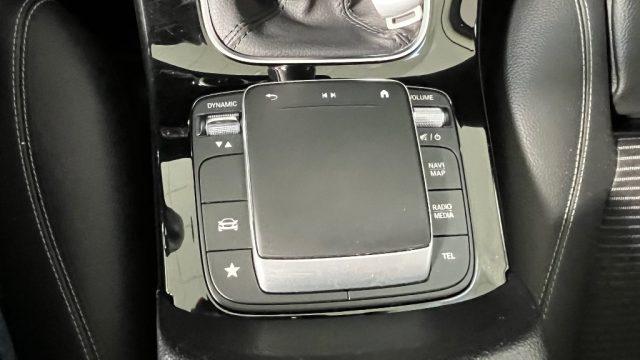 MERCEDES-BENZ B 180 d Premium