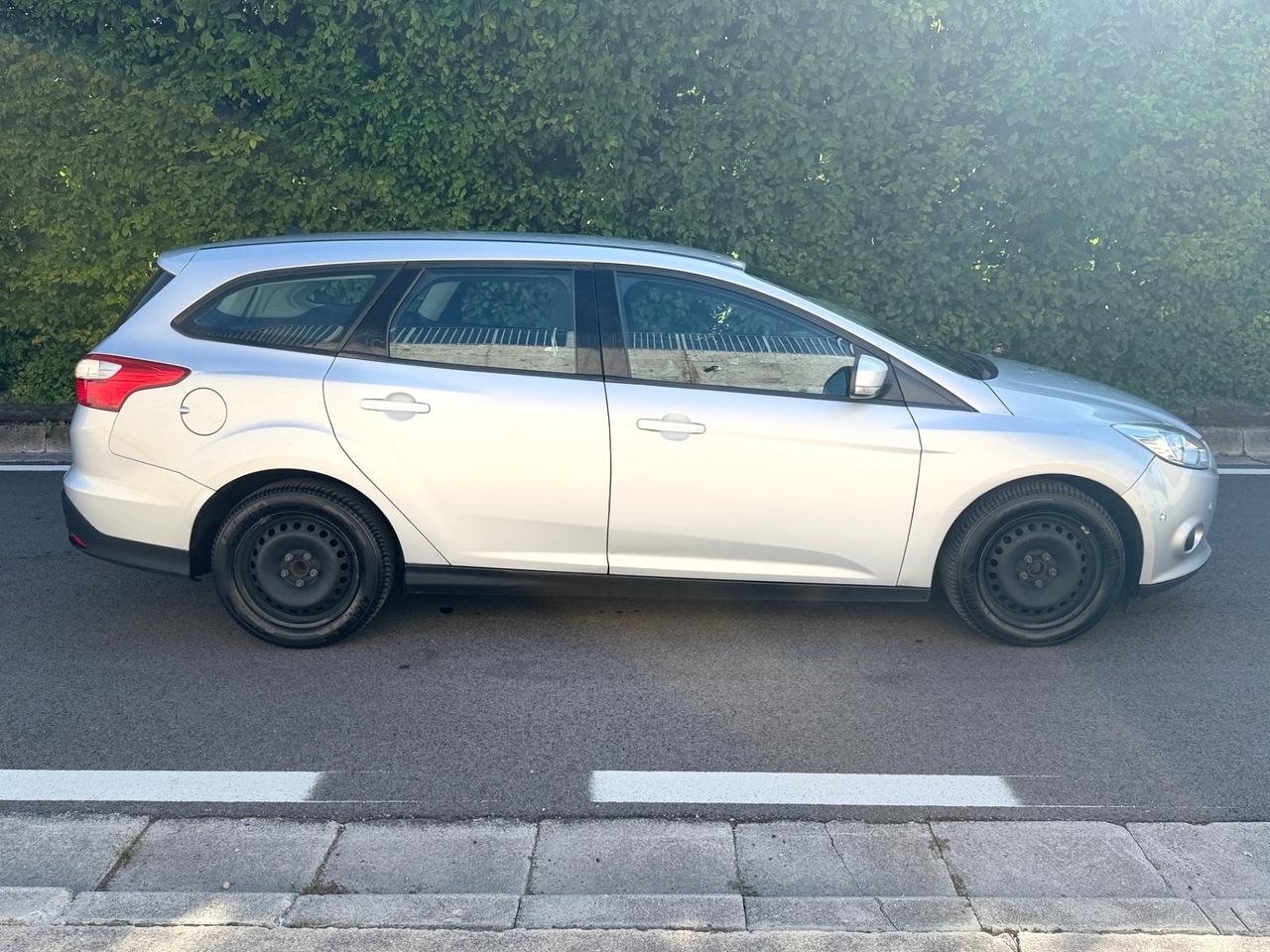 Ford Focus 1.6 TDCi 115 CV ok neopatentati