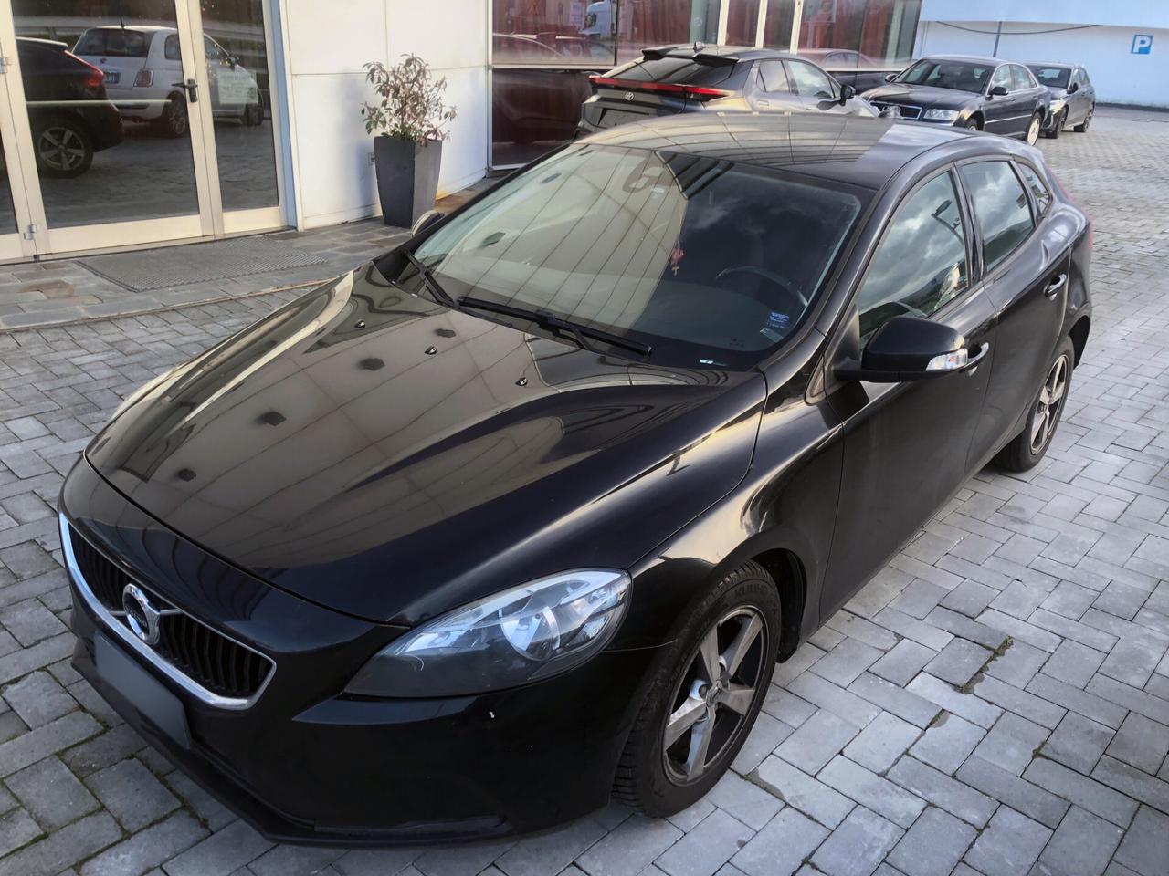 Volvo V40 D3