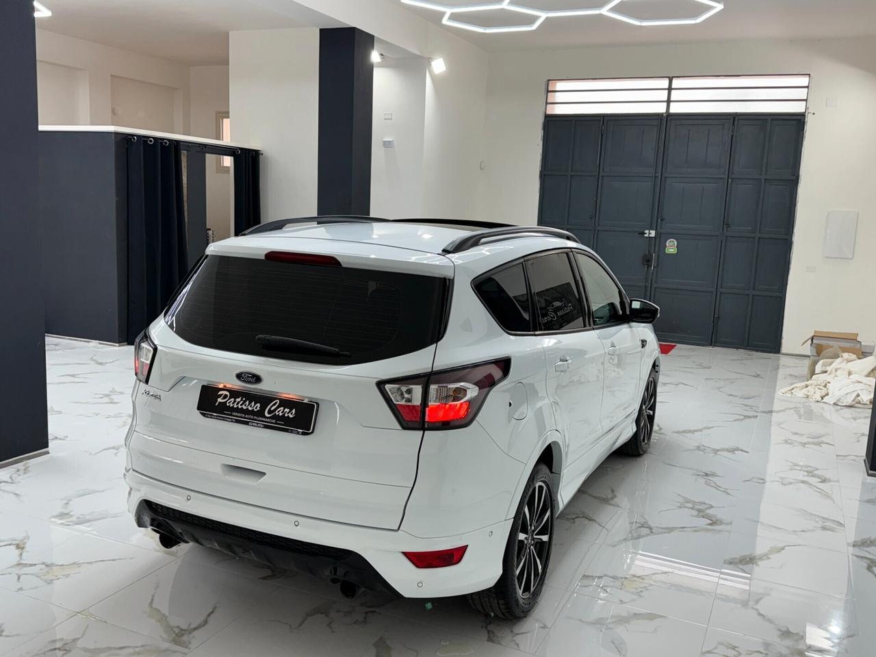 Ford Kuga 2.0 TDCI 120 ST-Line Tetto apribile