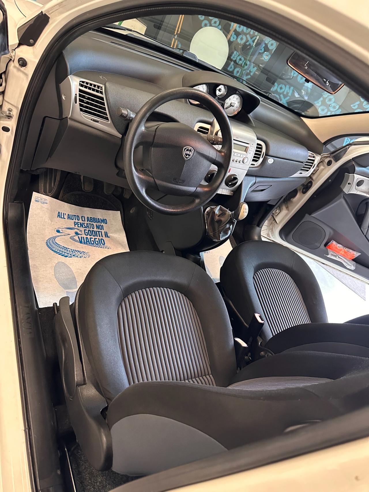 LANCIA YPSILON 1.2 BENZINA
