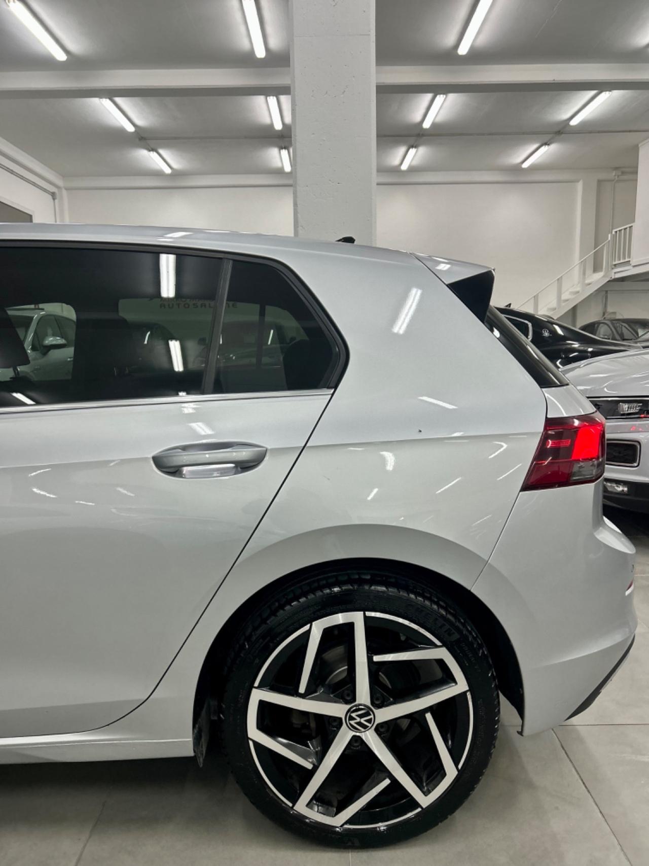 VW Golf 8 2.0 TDI DSG SCR Style FINANZIABILE
