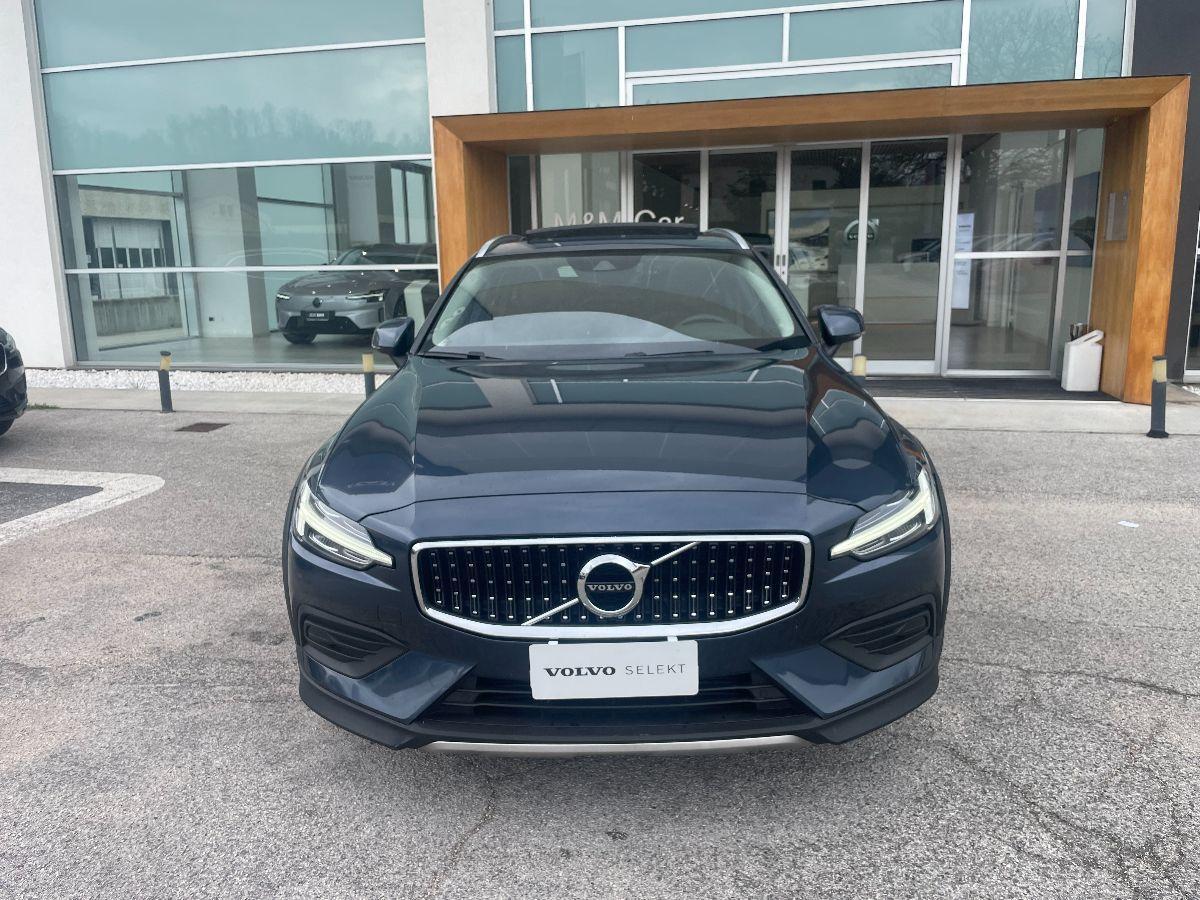 VOLVO - V60 - B4Geartr. Momentum Business Pro
