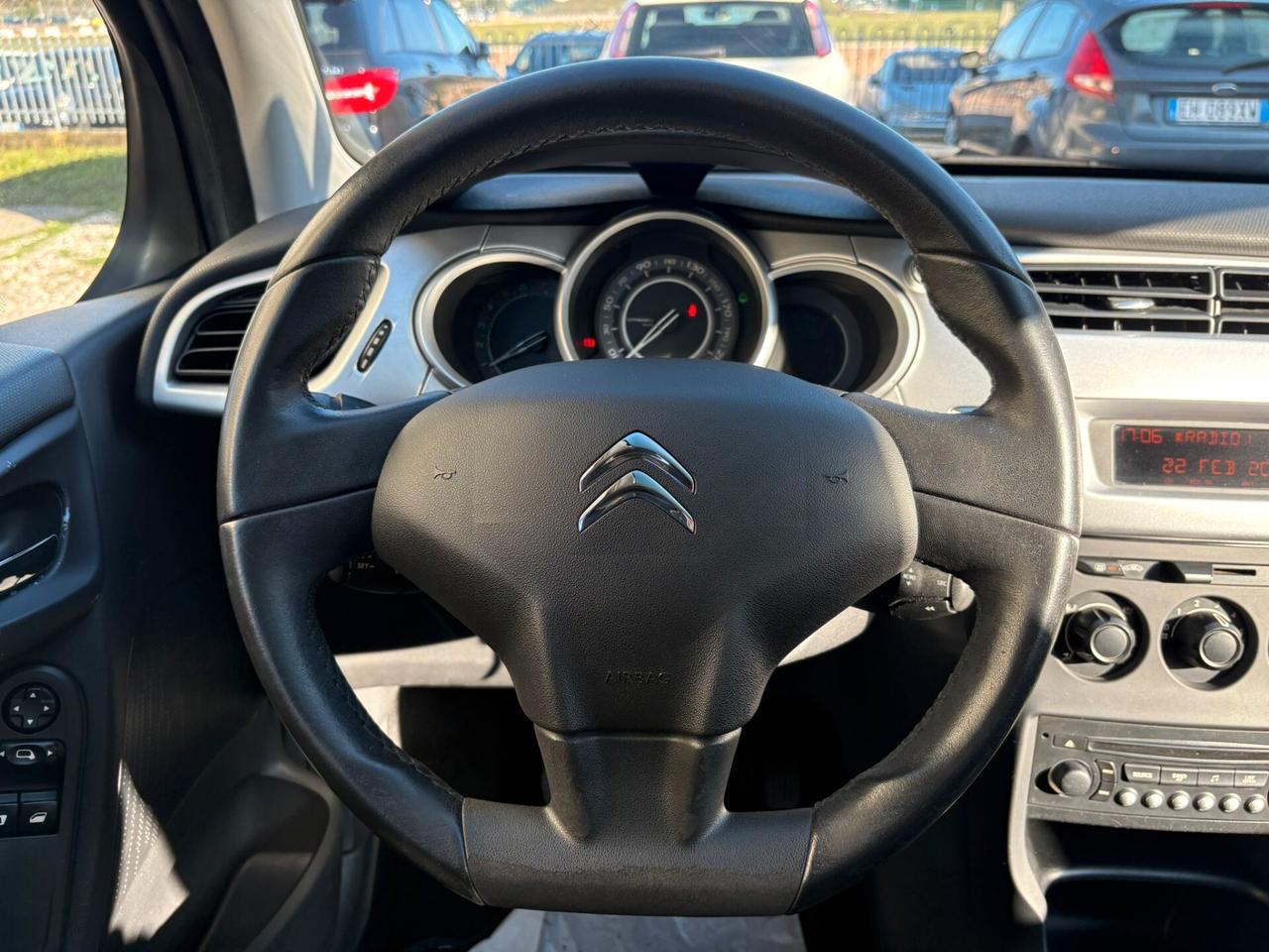 Citroen C3 1.4 EXCLUSIVE UNICO PROPRIETARIO