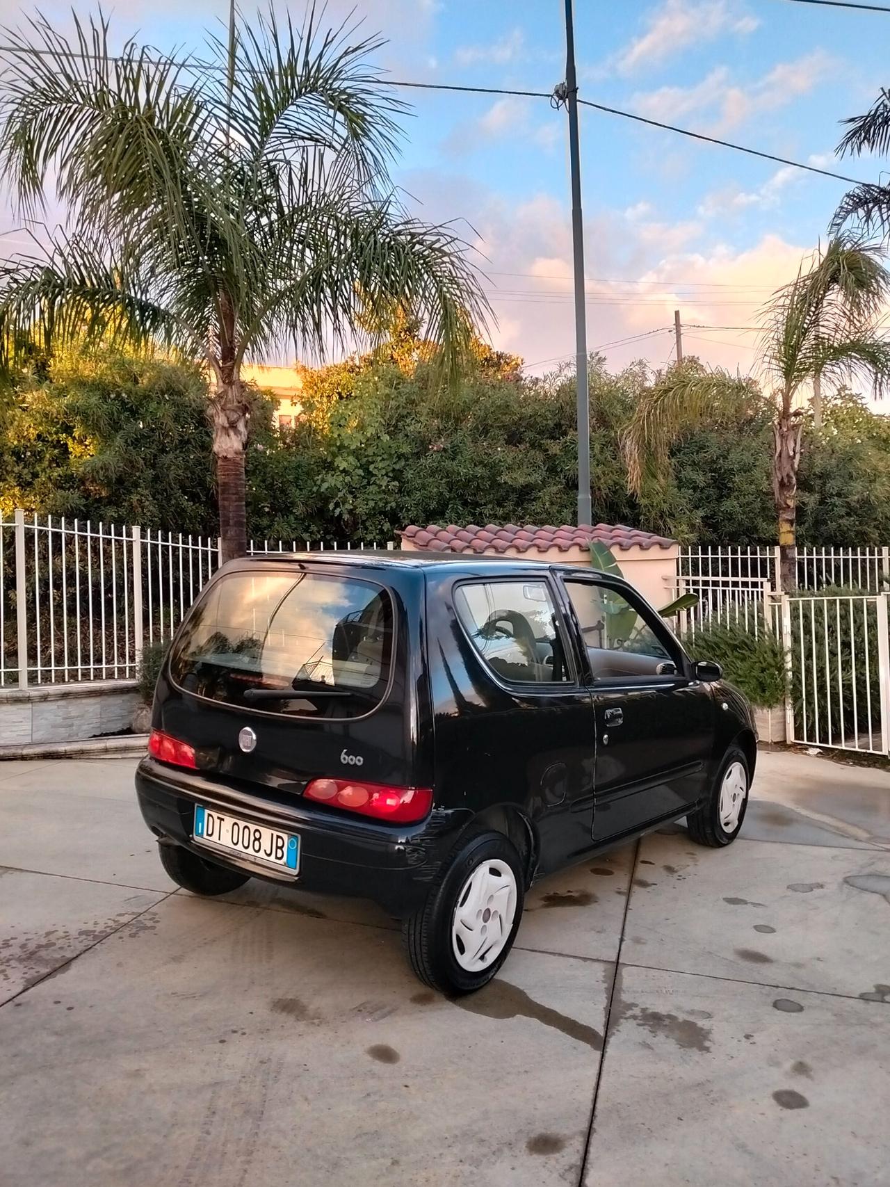 Fiat 600 1.1 50th Anniversary