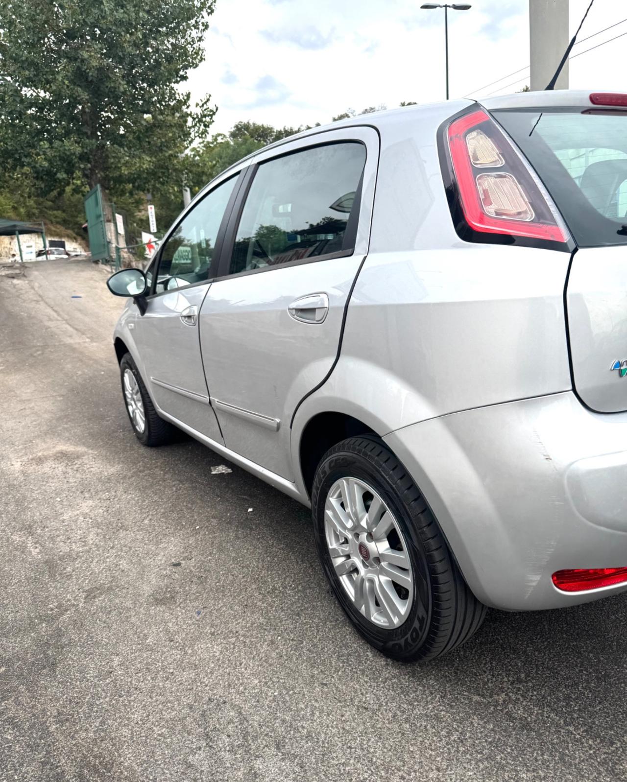 Fiat Punto 1.4 S&S 8V 5 porte Lounge