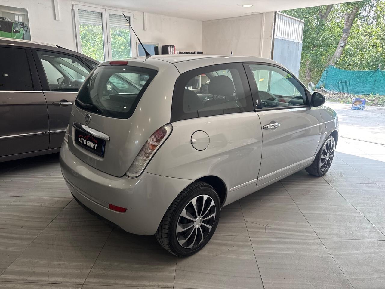 Lancia Ypsilon 1.2 benzina 93.000KM