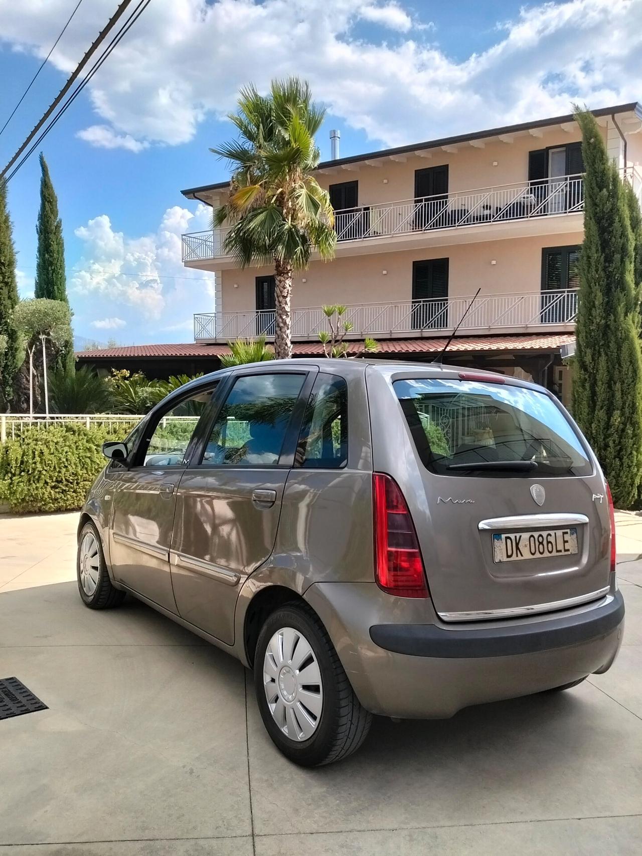 Lancia MUSA 1.3 Multijet 16V 90 CV Platino Plus
