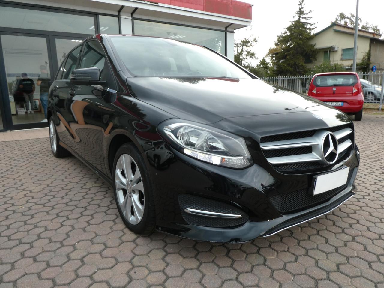 Mercedes-benz B 180 B 180 d Premium