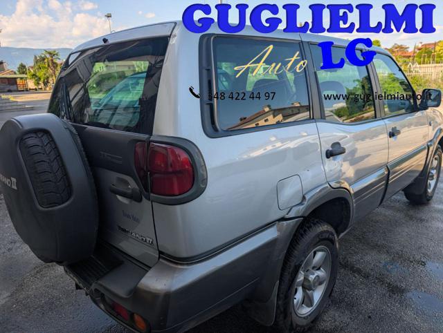 NISSAN Terrano II 2.7 Tdi 5 porte Luxury 4x4