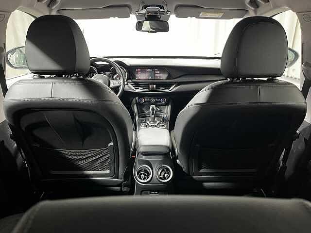 Alfa Romeo Stelvio 2.0 Turbo 200 CV AT8 Q4 Executive
