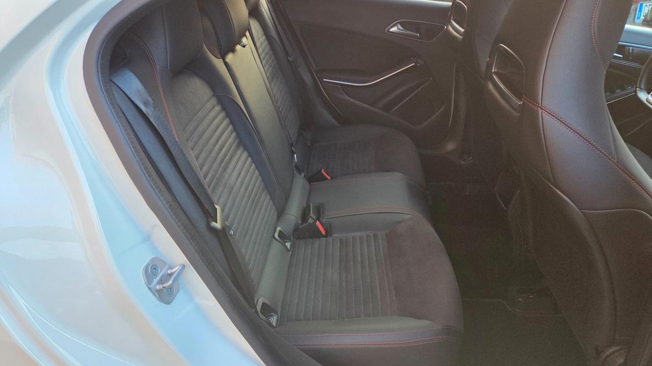 Mercedes-benz A 180 Premium aut. amg