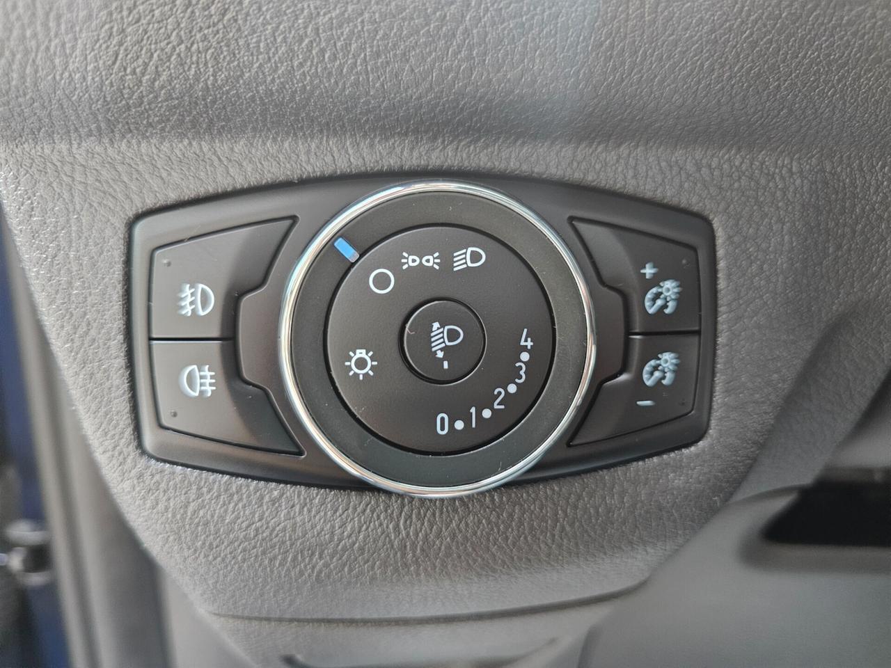 Ford Tourneo Courier 1.0 EcoBoost 100 CV Plus