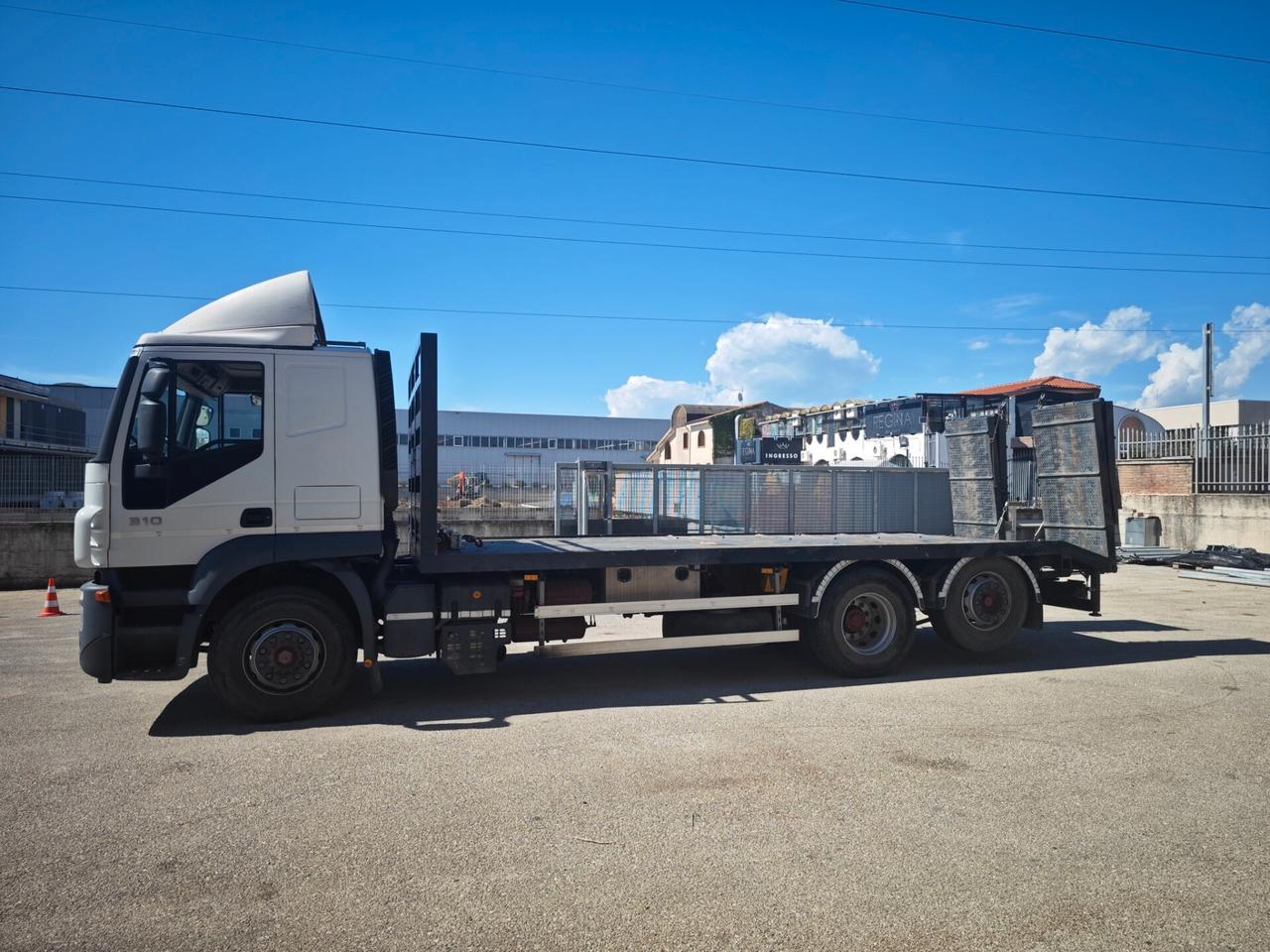 Carrellone Iveco Stralis 310 Magirus A260S/80
