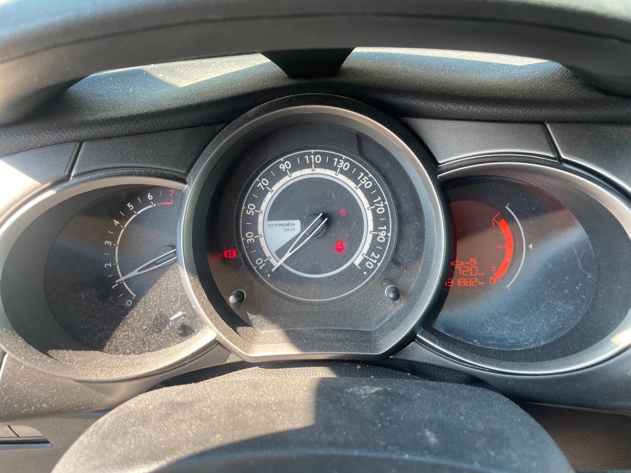 Citroen C3 PureTech 82 Exclusive GPL DISTRIBUZIONE NUOVA