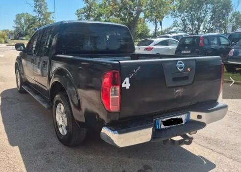 Nissan Navara 2.5 dCi 190CV 4 porte Double Cab XE