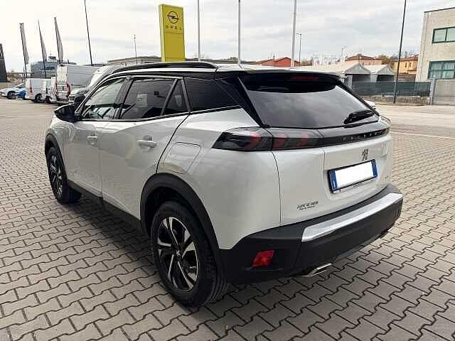 Peugeot 2008 1.2 PureTech 130 CV EAT8 GT